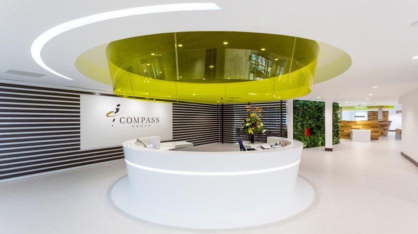 COMPASS - imagen 3